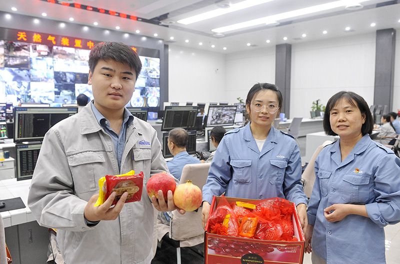 濮阳园区：中秋慰问送祝福