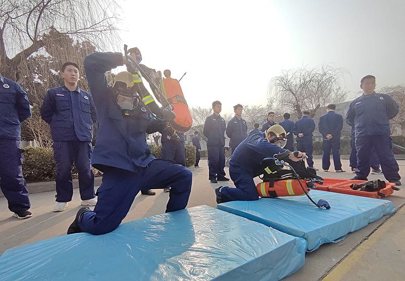 濮阳园区：：强化安全风险管控 为全国两会召开营造优良氛围