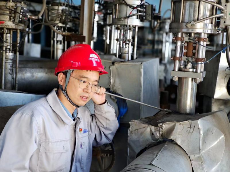 对话劳模：纵目不见浪花，，，仰面一江波澜 ——记河南省劳动圭表获得者许国胜