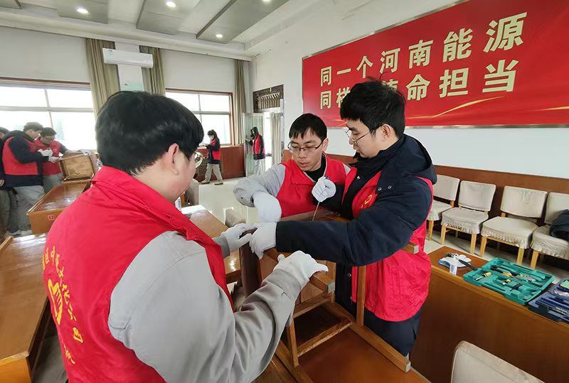 濮阳园区：：发展学雷锋自愿服务活动