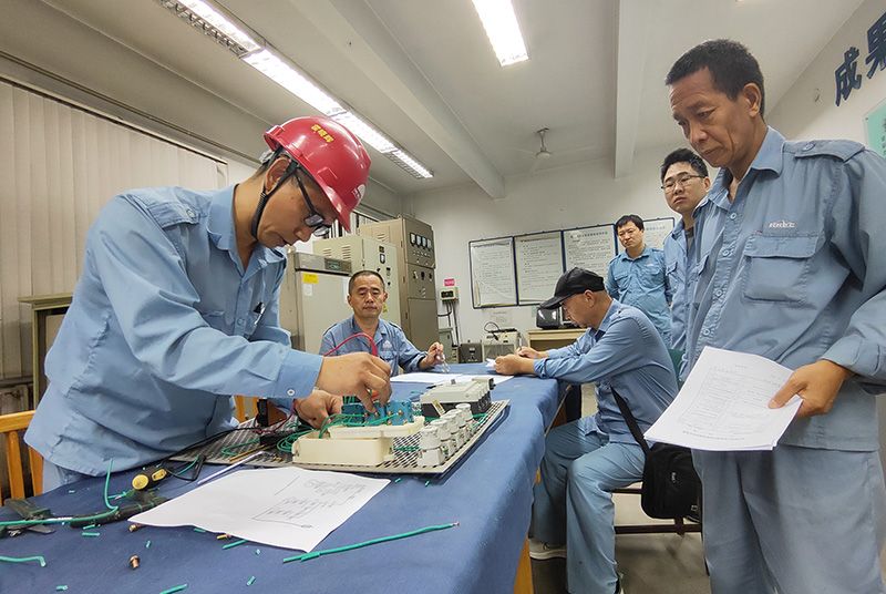 濮阳园区发展年度技师、高级技师认定